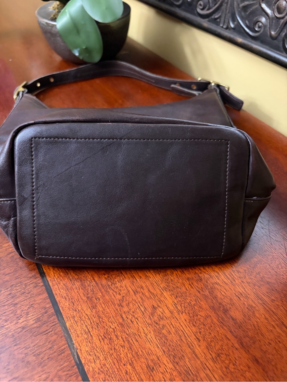 Coach Vintage Legacy West Hobo 9823 Dark Brown - Picture 5 of 7